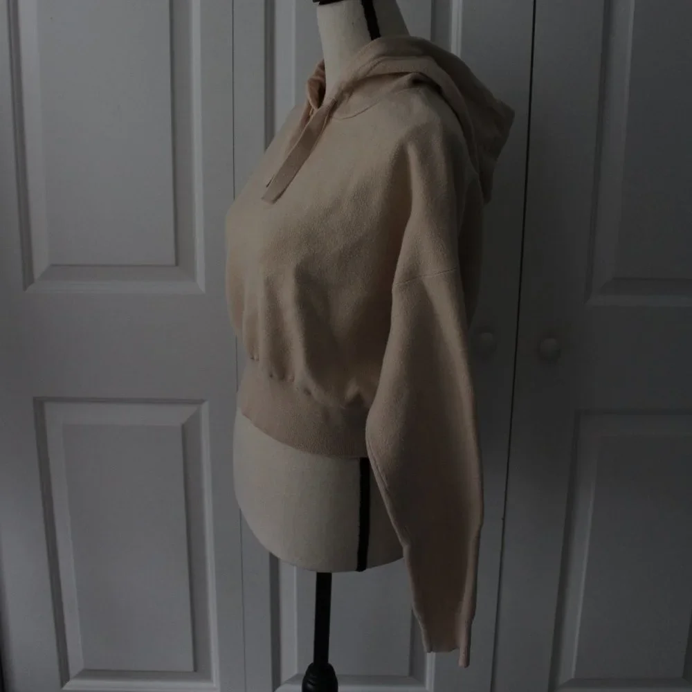 Forever 21 Beige Cropped Hoodie - Picture 4 of 9